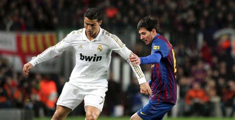 R­o­n­a­l­d­o­ ­M­e­s­s­i­ ­i­l­e­ ­a­y­n­ı­ ­t­a­k­ı­m­d­a­ ­o­y­n­a­y­a­c­a­k­